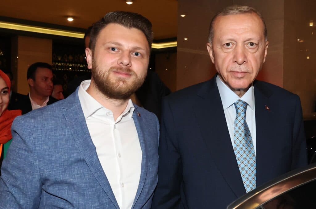 Ömer Yazıcıoğlu, bir salon etkinliğinde Cumhurbaşkanı Recep Tayyip Erdoğan ile bir arada