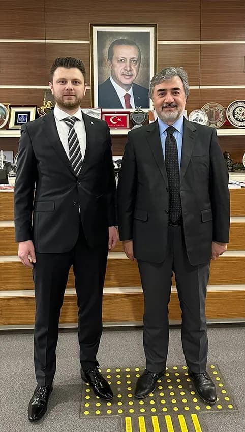 Erdoğan, “Bize Ömer’ler lazım” dedi, Ömer yola çıktı! — görsel 6